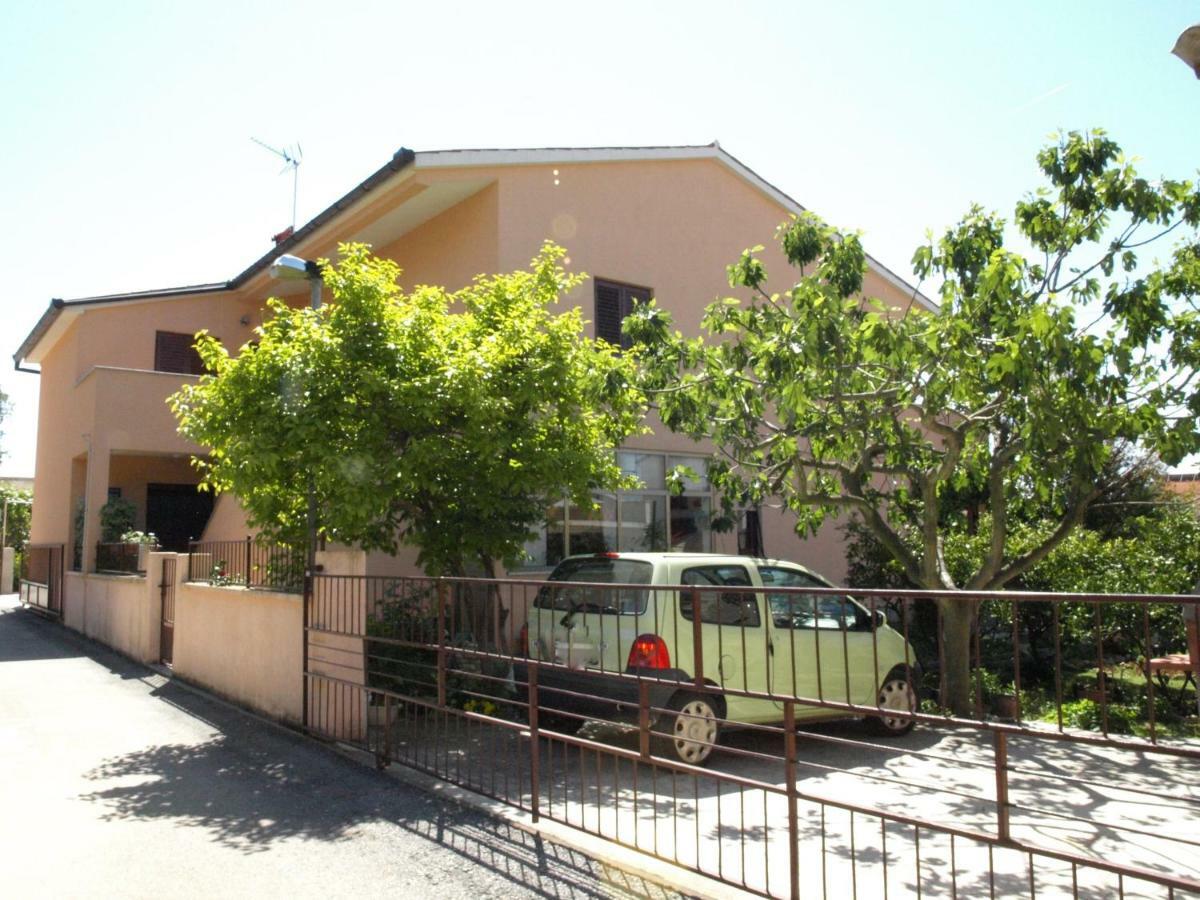 Apartman Celestina 梅杜林 外观 照片