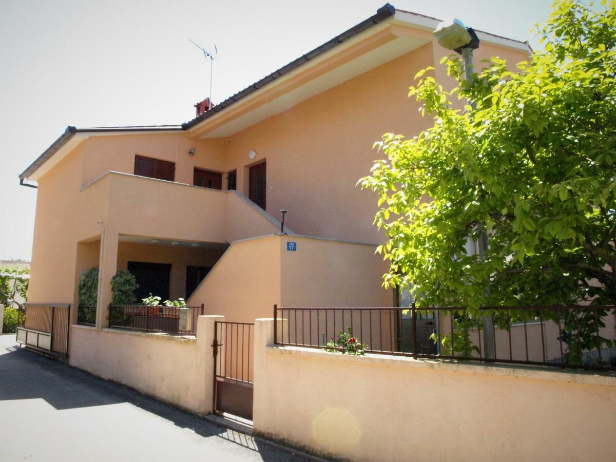 Apartman Celestina 梅杜林 外观 照片